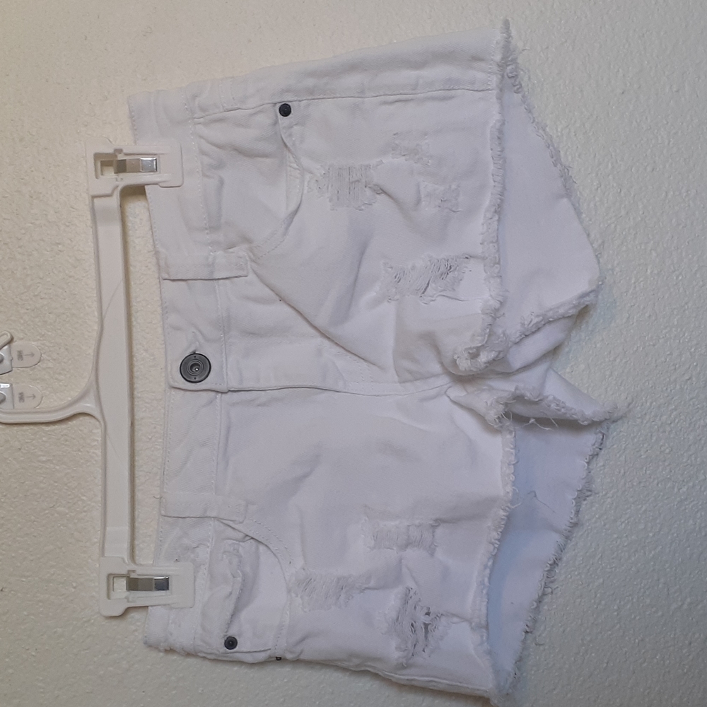 Rue 21 White Jean Shorts Size 5/6